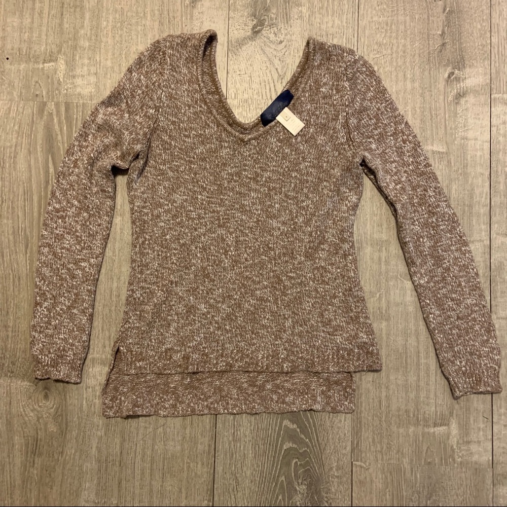3/$20 Francesca’s V-Neck Brown Sweater